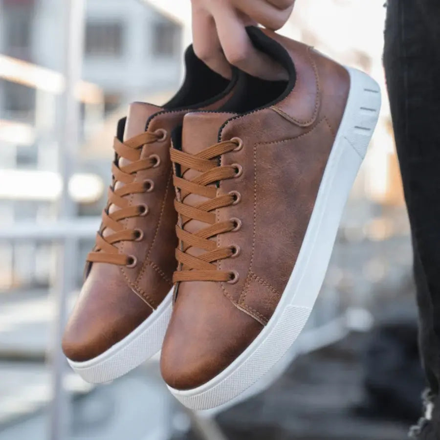 Harrington Oxford | Men’s Low-Top Lace-Up Casual Sneakers 4