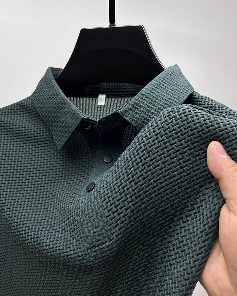 Leo - Elegant Polo 4
