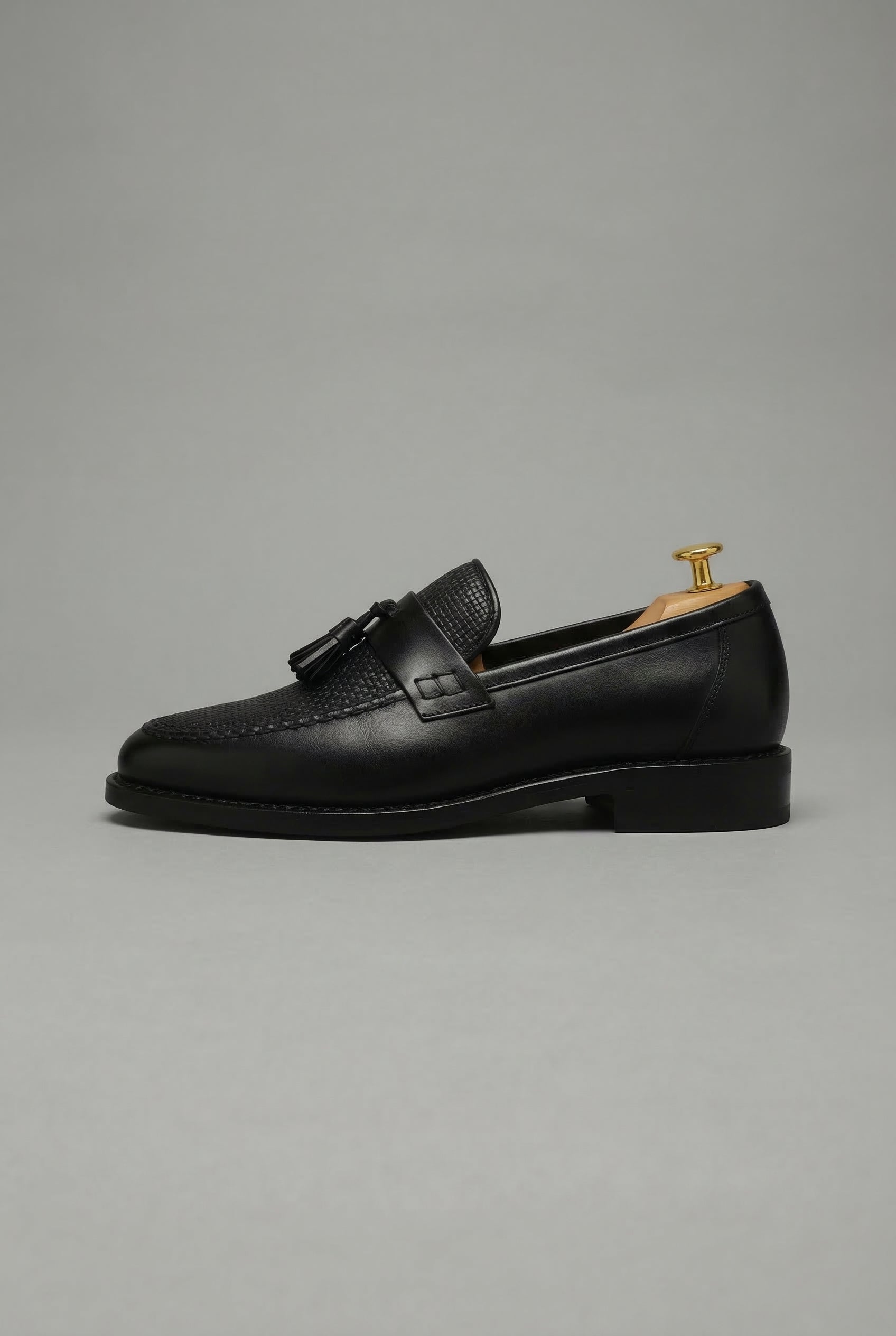 Men’s Classic Woven Tassel Slip On Loafers 2